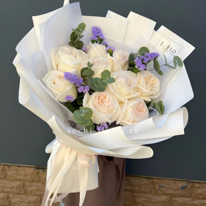 Букет из роз Вайт охара в Магнитогорске