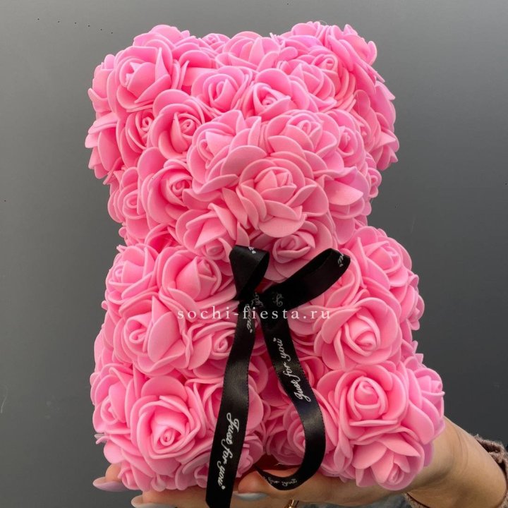 Игрушка медведь из розовых роз в Магнитогорске